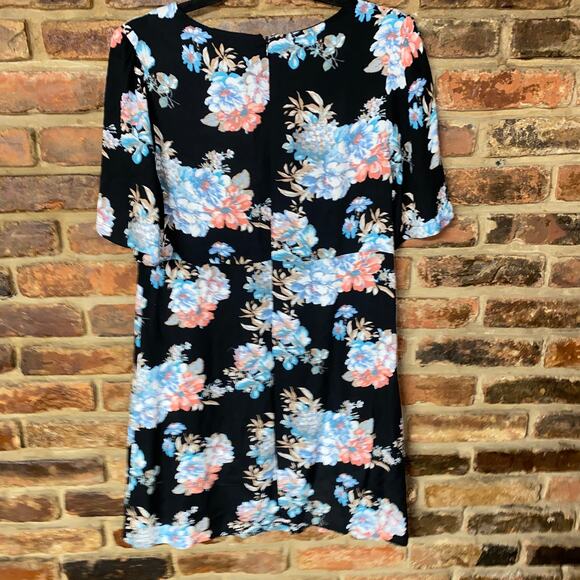 WAYF Black Floral Short Sleeve Mini A-Line Dress Women's Size Medium - Picture 6 of 6